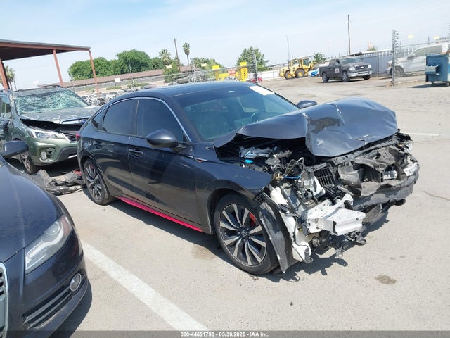 Salvage Honda Civic Image
