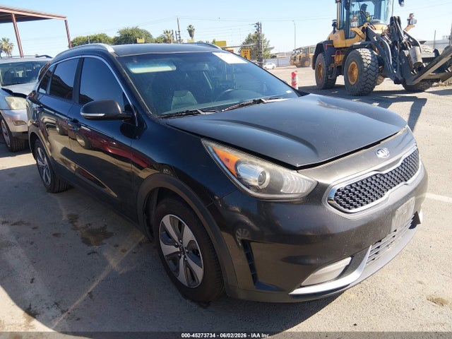 Salvage Kia Niro Image