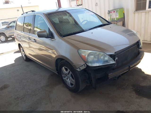 Salvage Honda Odyssey Image