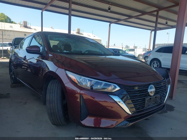 Salvage Nissan Sentra Image