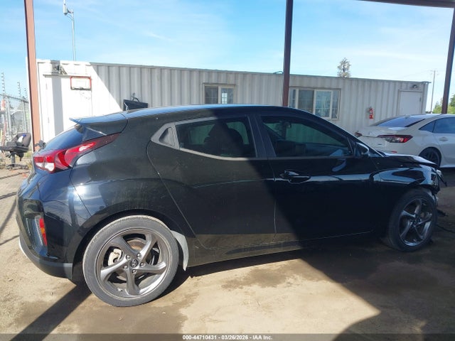 Hyundai VELOSTER 2.0