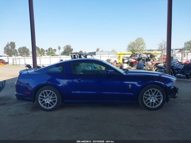 Ford Mustang V6 Premium