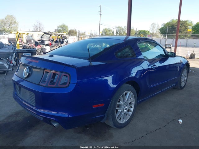 Ford Mustang V6 Premium