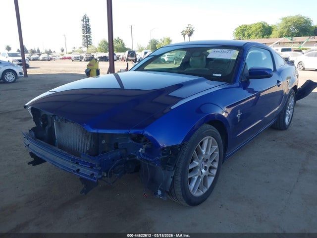 Ford Mustang V6 Premium