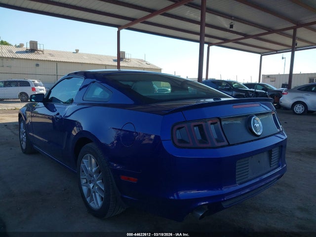 Ford Mustang V6 Premium