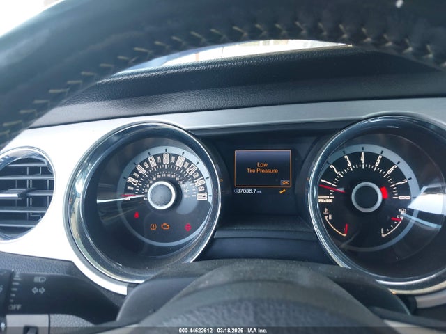 Ford Mustang V6 Premium