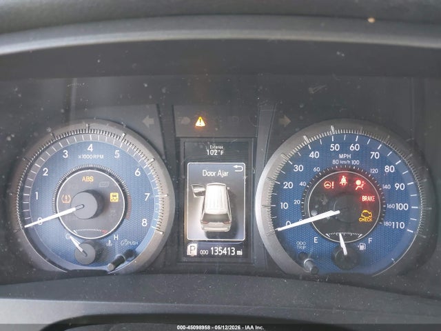 Toyota Sienna Xle Premium 8 Passenger