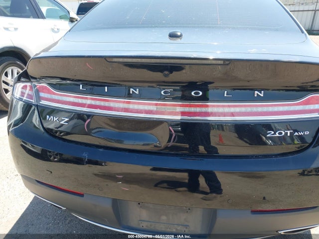 Lincoln MKZ Reserve