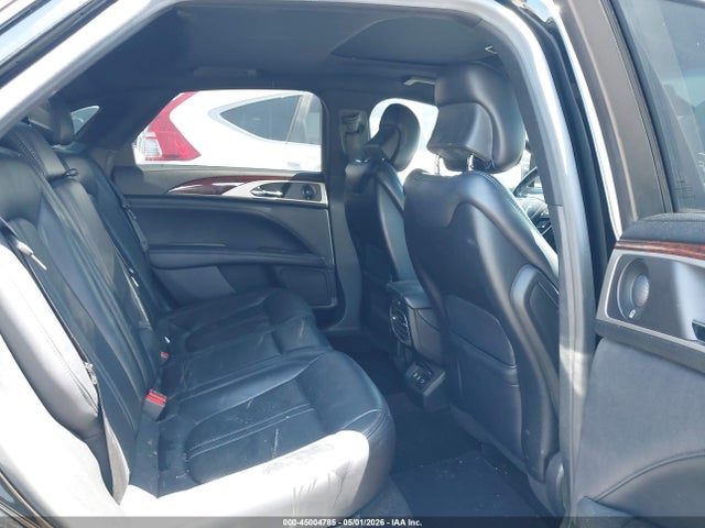 Lincoln MKZ Reserve