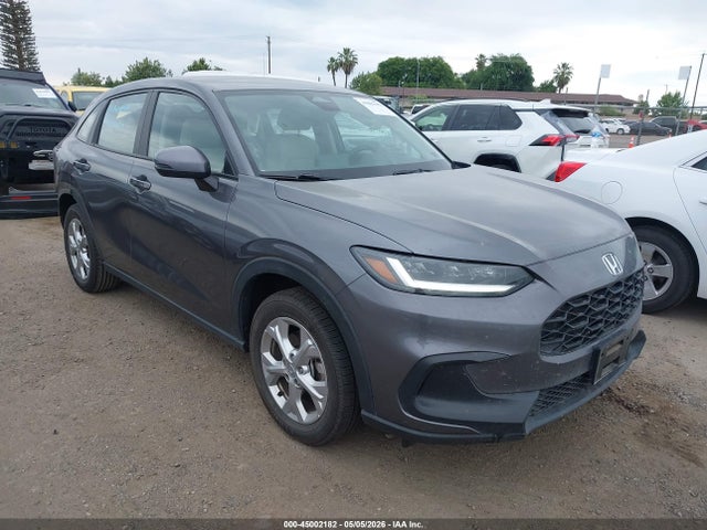 Salvage Honda HR-V Image