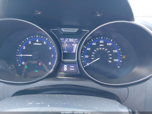 Hyundai VELOSTER
