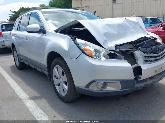 Salvage Subaru Outback Image