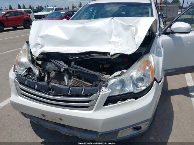Subaru Outback 2.5i Premium