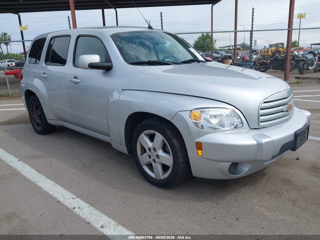 Salvage Chevrolet HHR Image