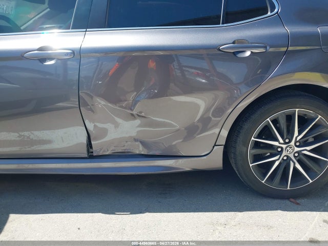 Toyota Camry Se