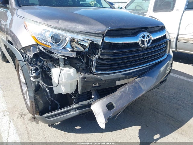 Toyota Highlander Le Plus V6