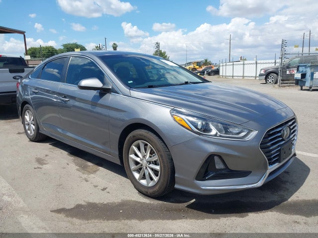 Salvage Hyundai SONATA Image