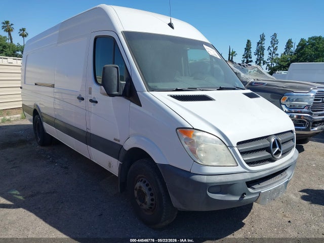 Salvage Mercedes-Benz Sprinter 3500 Image