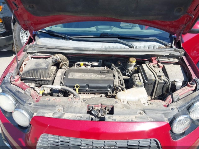 Chevrolet Sonic Lt Auto