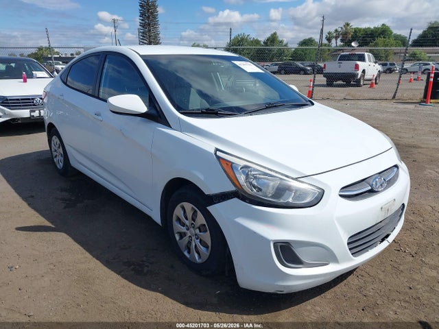 Salvage Hyundai ACCENT Image