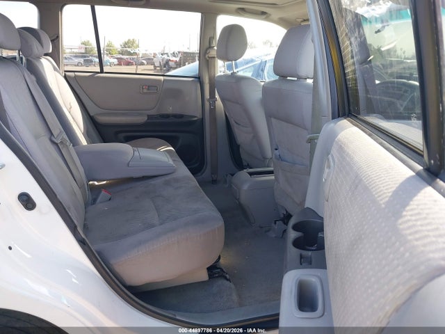 Toyota Highlander V6