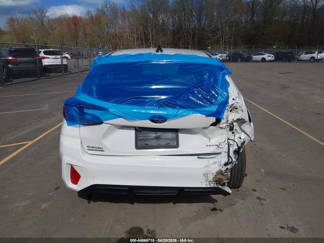 Subaru Impreza Base 5-door
