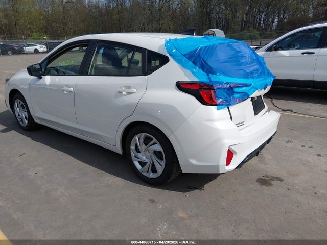 Subaru Impreza Base 5-door