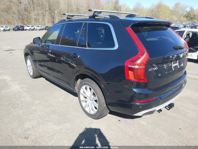 Volvo XC90 T6 Momentum