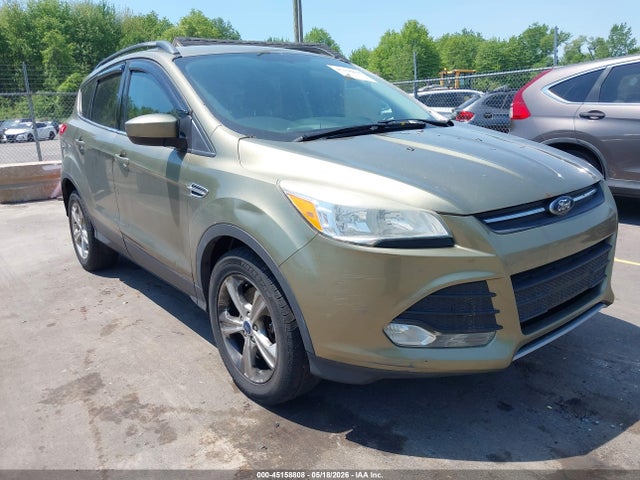 Salvage Ford Escape Image