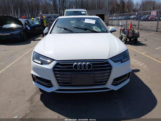 Audi A4 2.0t Season Of Audi Premium