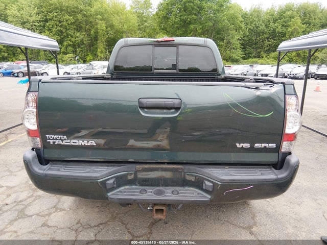 Toyota Tacoma Base V6