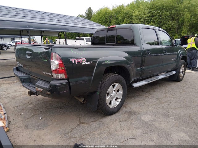 Toyota Tacoma Base V6