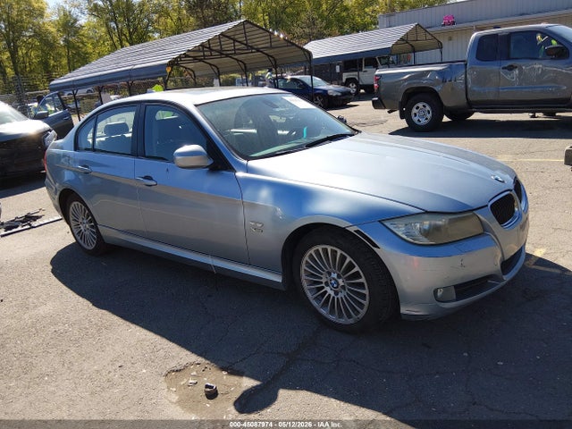 Salvage BMW 3 Series Image
