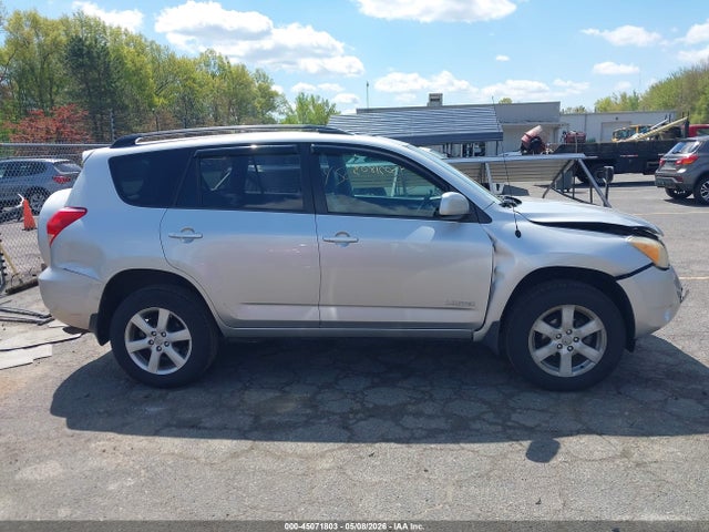 Toyota RAV4 Limited