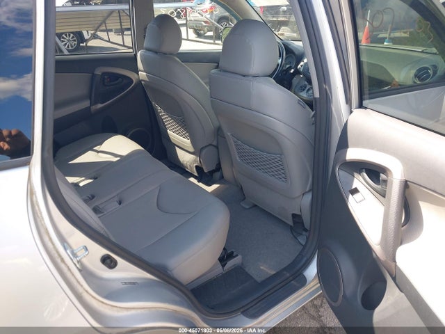 Toyota RAV4 Limited