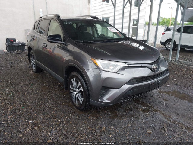 Salvage Toyota RAV4 Image