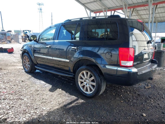 Chrysler Aspen Limited