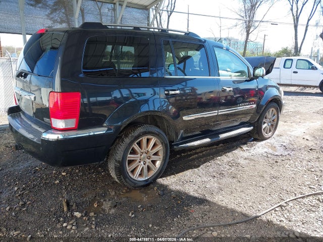 Chrysler Aspen Limited