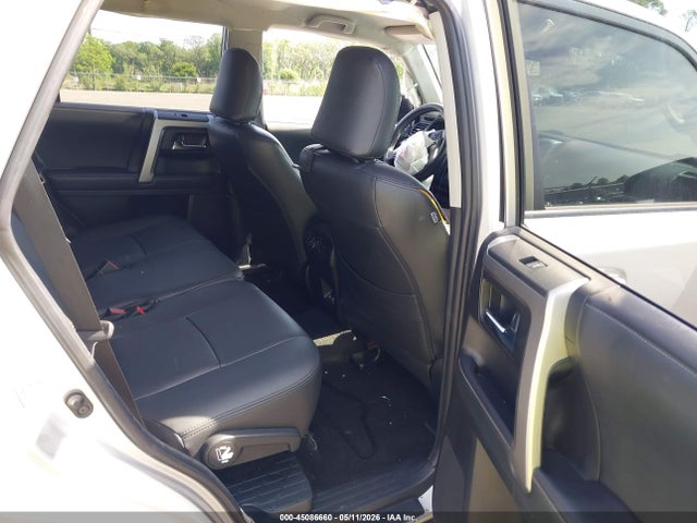 Toyota 4Runner Sr5