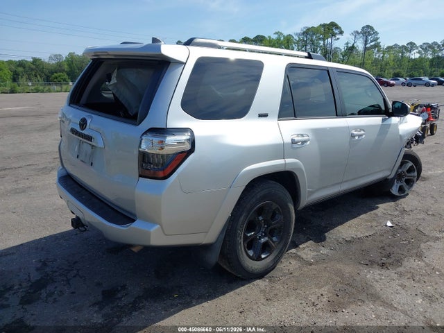 Toyota 4Runner Sr5