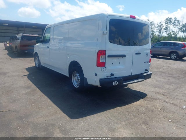 Nissan Nv S V6
