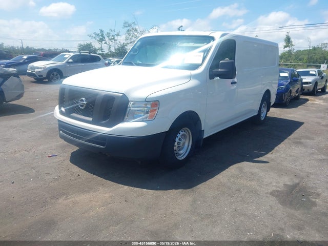 Nissan Nv S V6