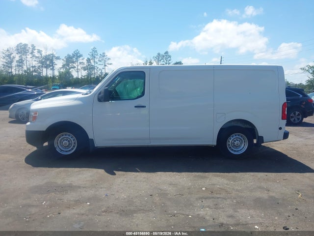 Nissan Nv S V6