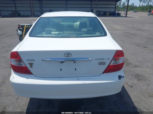 Toyota Camry Le