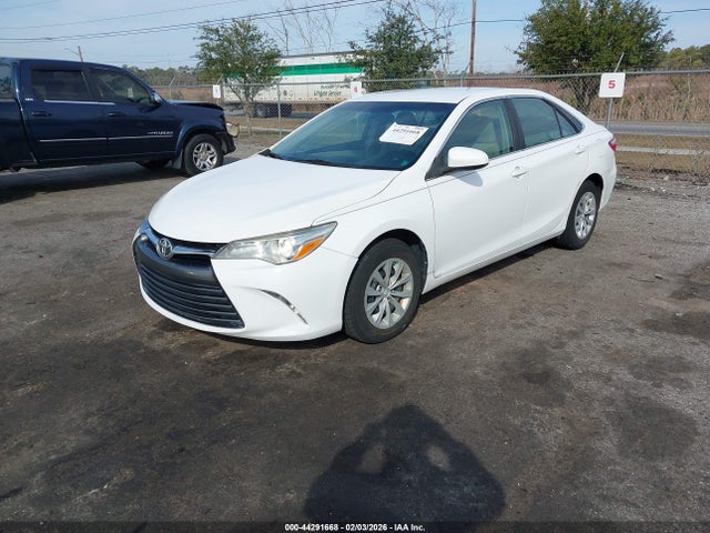 Toyota Camry Le