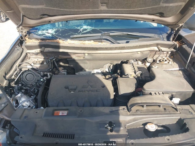 Mitsubishi Outlander Es 2.4