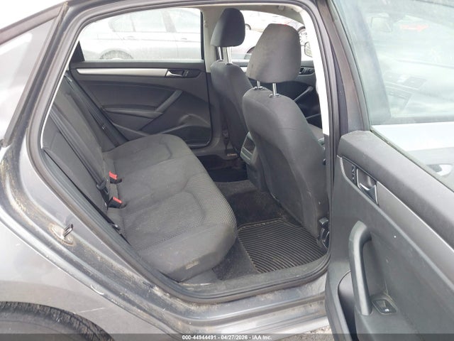 Volkswagen Passat 2.5l S