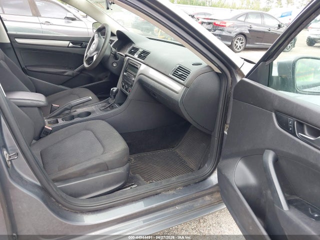 Volkswagen Passat 2.5l S