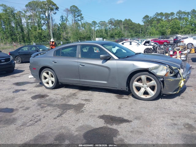 Dodge Charger Sxt