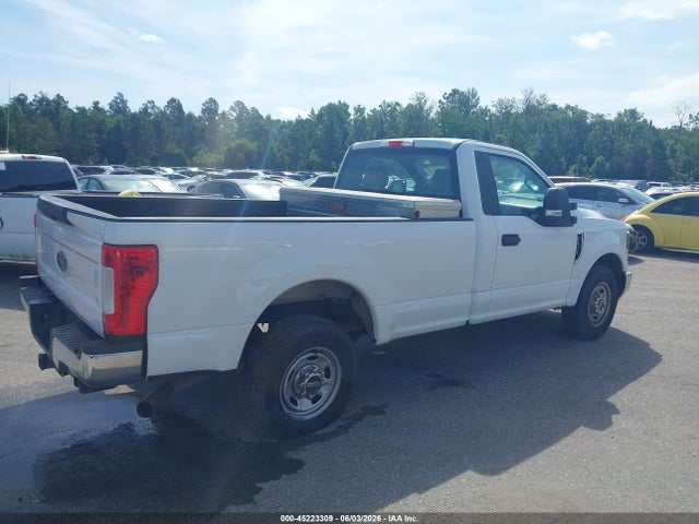 Ford F-250 Xl